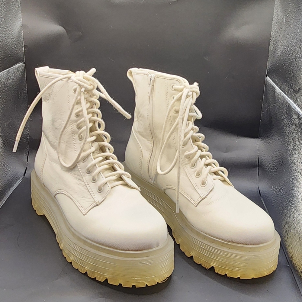 Gianni Bini Women's White Lace-Up Platform Boots - Picture 2 of 8